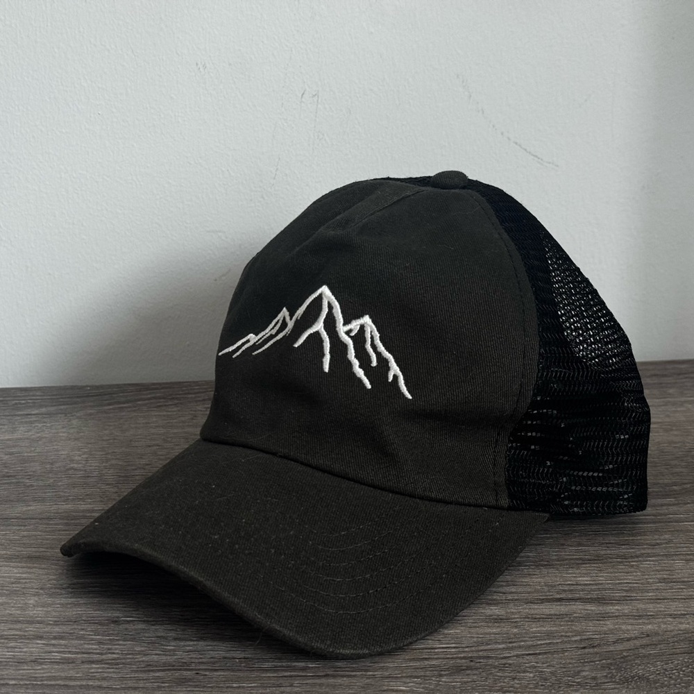 Goodfellow & Co Black Mesh Trucker Hat – Mountain Embroidery Perfect Hiking Hat